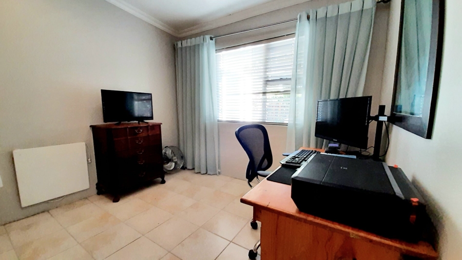 3 Bedroom Property for Sale in Blanco Western Cape